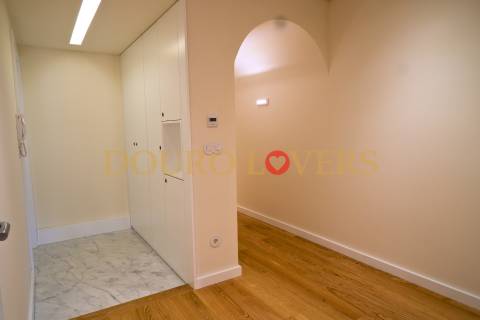 Apartamento T3 em Lordelo do Ouro