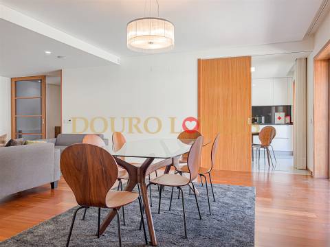 Apartamento T4 NOVO