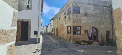 Moradia para Restaurar T3 Venda em Miranda do Douro,Miranda do Douro