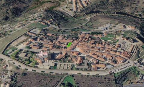 Moradia para Restaurar T3 Venda em Miranda do Douro,Miranda do Douro