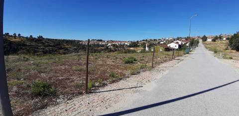 Lote para construção, Bairro Verde, Miranda do Douro