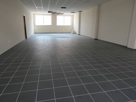 Loja comercial, Miranda do Douro