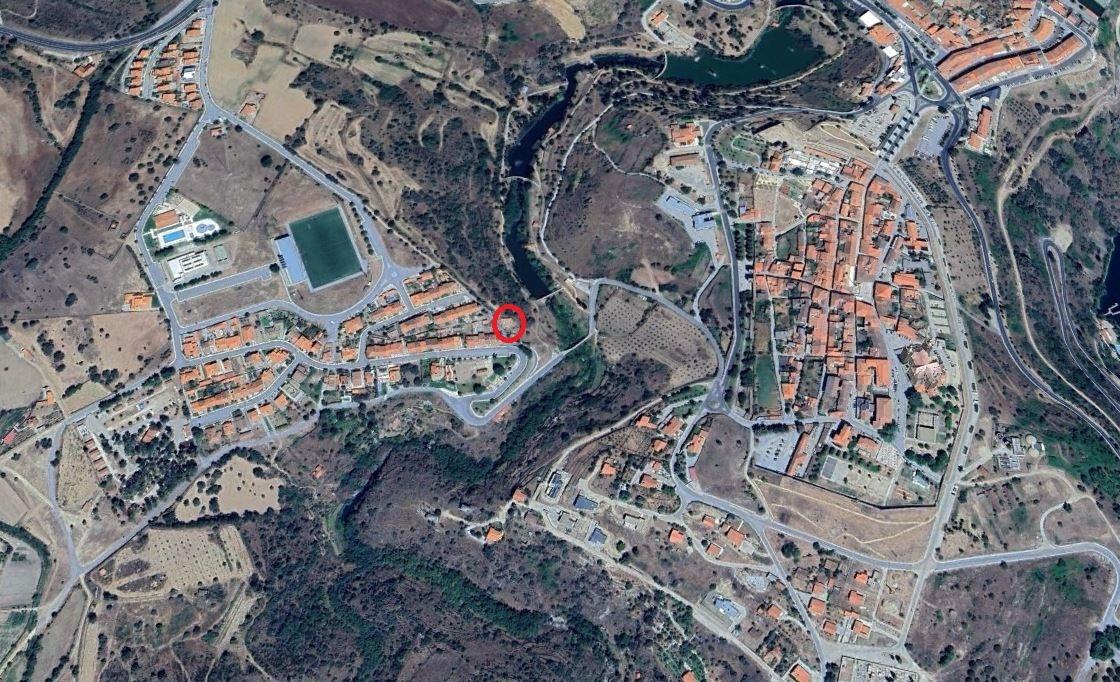 Moradia térrea em Miranda do Douro