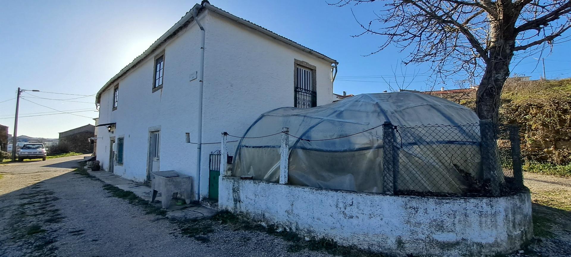 Moradia Isolada T3, S. Martinho de Angueira