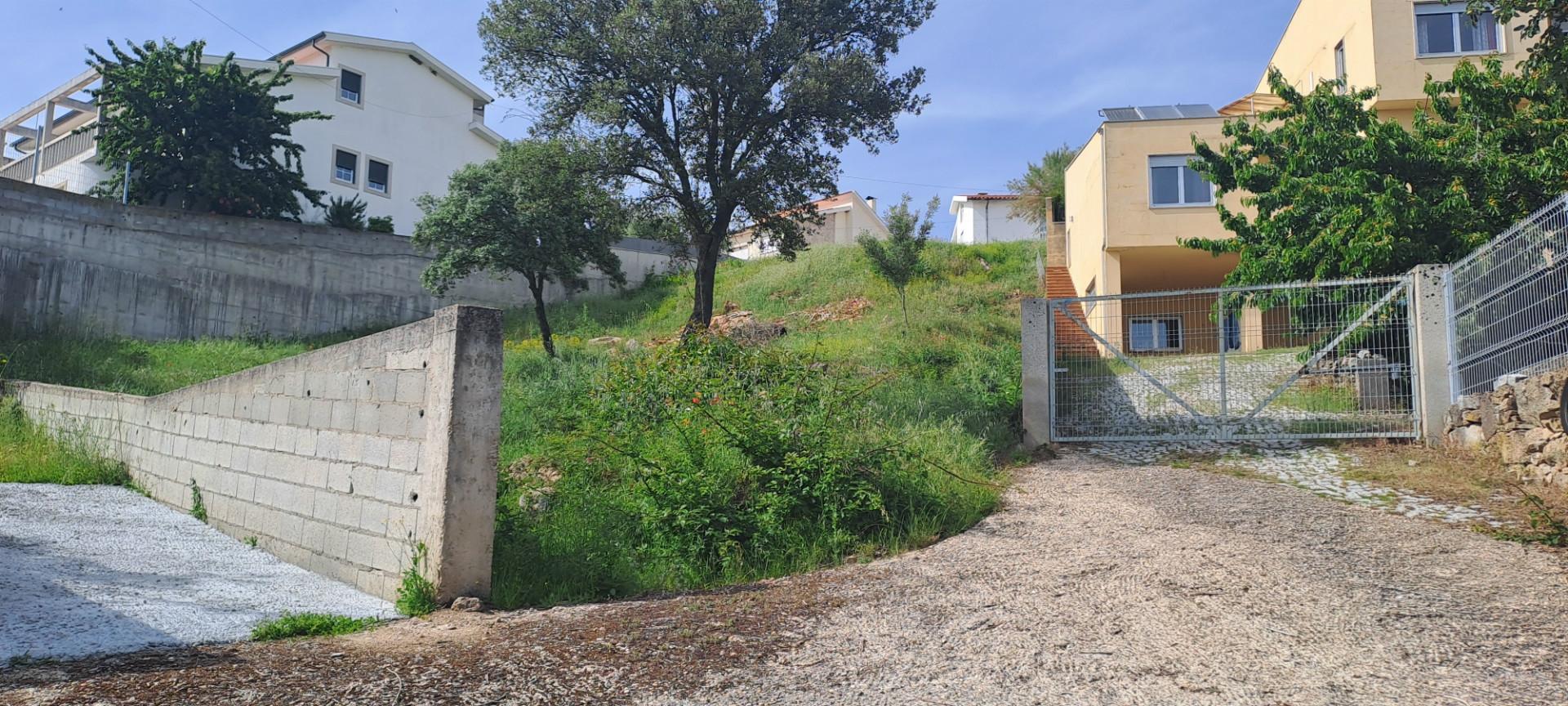 Lote de terreno para construção, Miranda do Douro