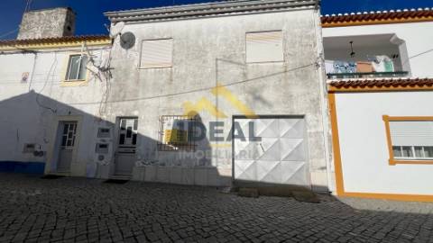 Moradia em Banda T5 Venda em Assumar,Monforte