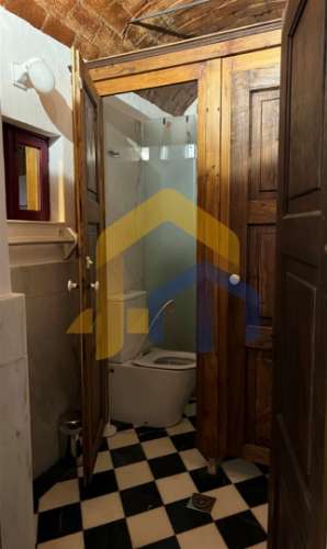🏡 Moradia Térrea em Banda T2 no Centro de Estremoz