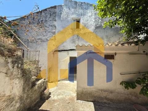 Moradia T1 com Jardim | Dentro da Muralha de Estremoz