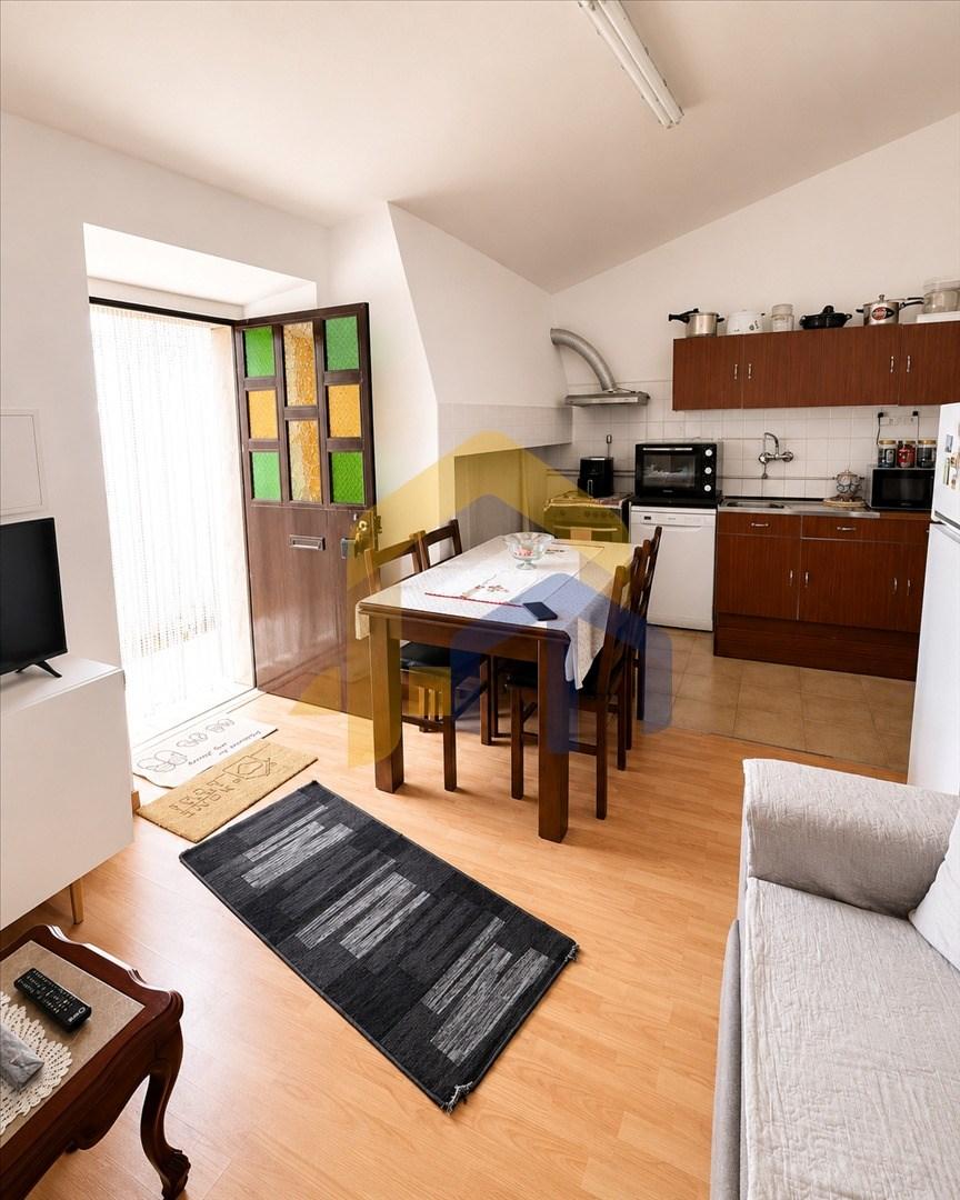 Moradia T2 totalmente remodelada em São Bento do Cortiço, Estremoz
