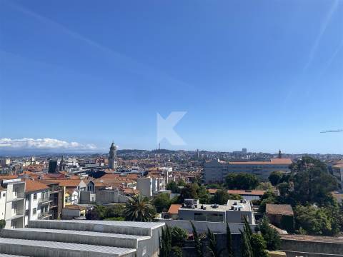 T1 mobilado - Vista Fantástica no Centro da Cidade