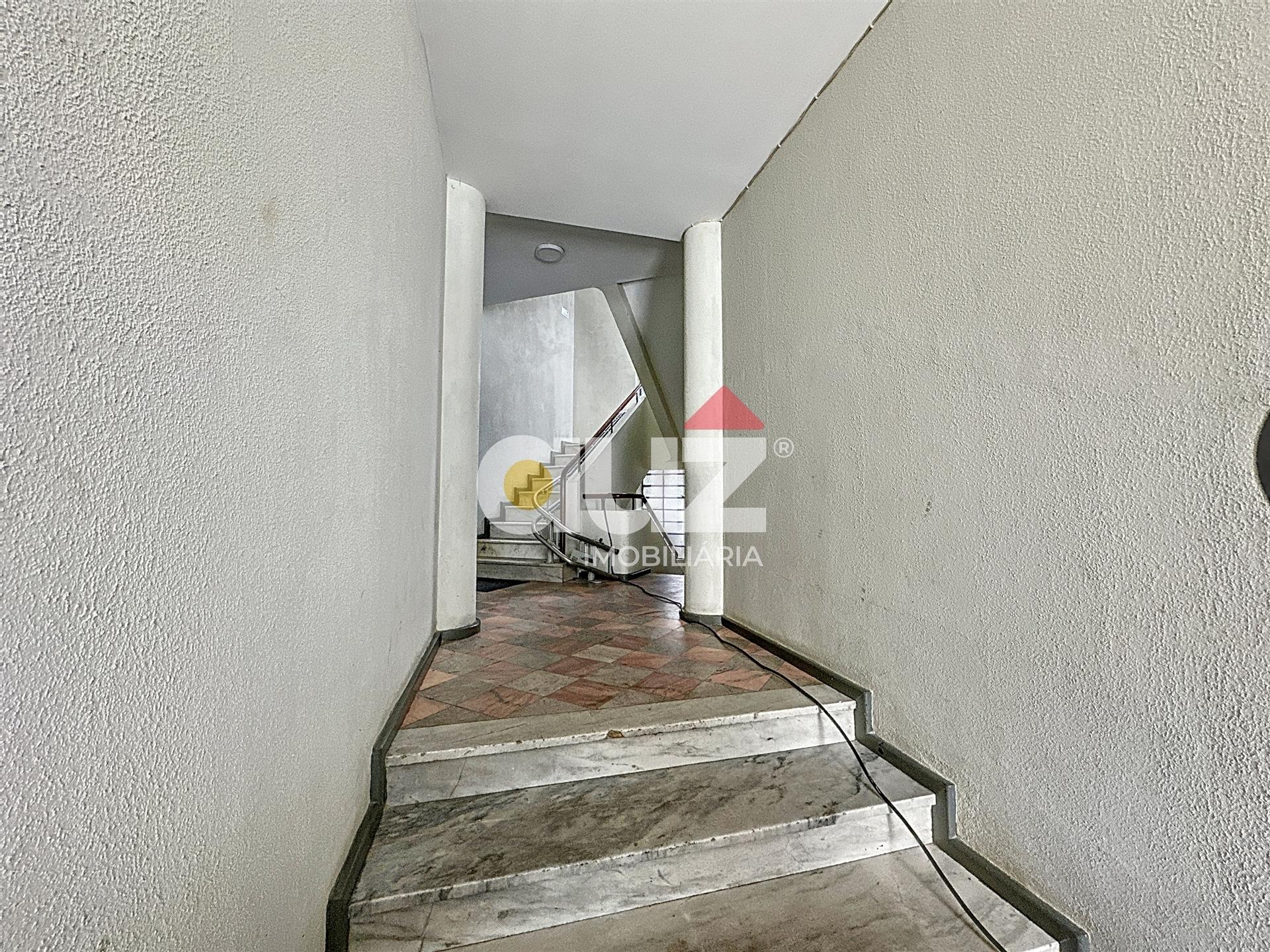 Apartamento T6 Venda em Cedofeita, Santo Ildefonso, Sé, Miragaia, São Nicolau e Vitória,Porto