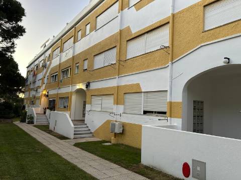 Apartamento T2 Venda em Quarteira,Loulé