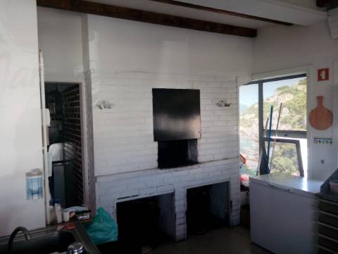 Trespasse Restaurante / Pizzeria em Cortegaça