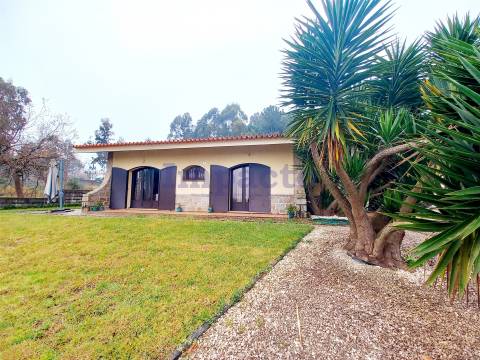 Moradia Isolada T4 em São Roque, Oliveira de Azeméis