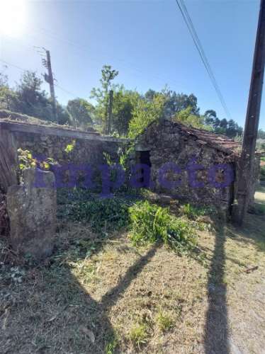Moradia para Restaurar T1, Vale de Cambra