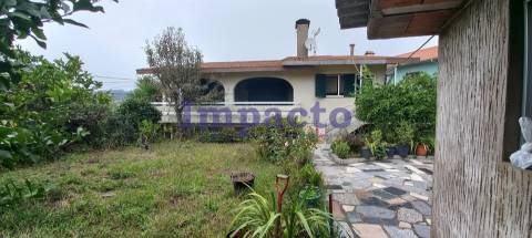 Moradia T3 isolada em Fajões,Oliveira de Azeméis