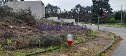 Loteamento para construção em Alviães, Palmaz.