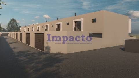 Moradia T3 em banda em construção, Loureiro, Oliveira de Azeméis.