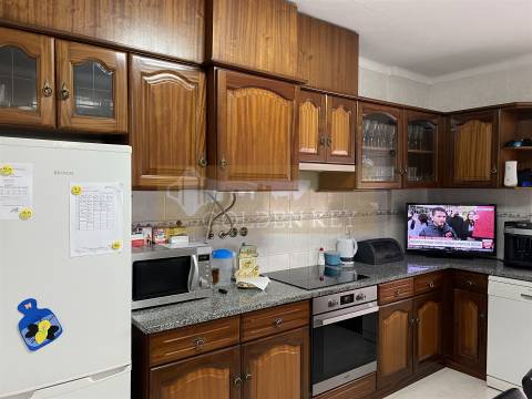 Apartamento T3 Venda em Marinha Grande,Marinha Grande