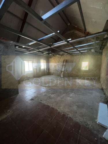 Moradia T3+1 em Construção