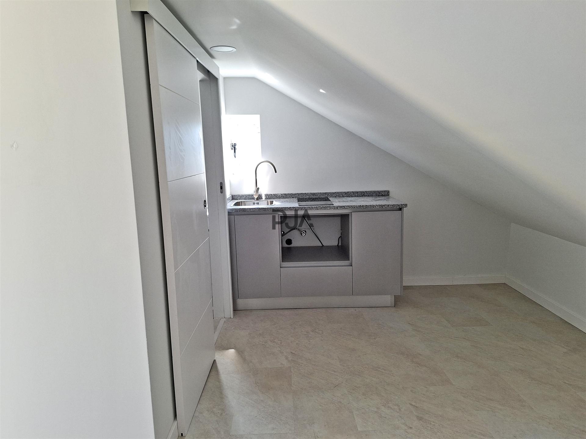 Apartamento T0 para arrendar em Mangualde