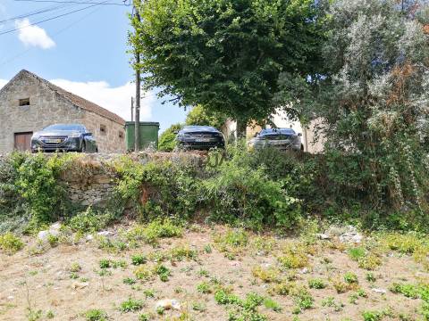 Lote para construção em Cubos, Mangualde