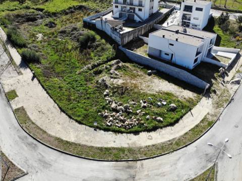 Lote para Construção de prédio - 6 fogos, Mangualde