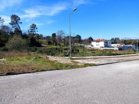 Lote para Construção de prédio - 6 fogos, Mangualde