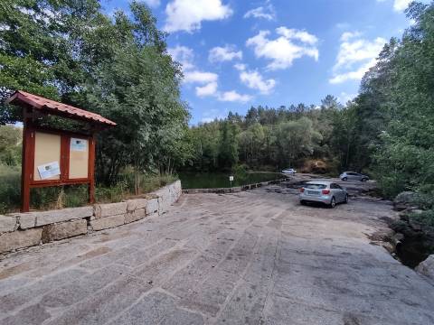 Quinta com 8ha em Penalva do Castelo