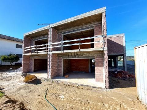 Moradia T3 em Fragosela, Viseu
