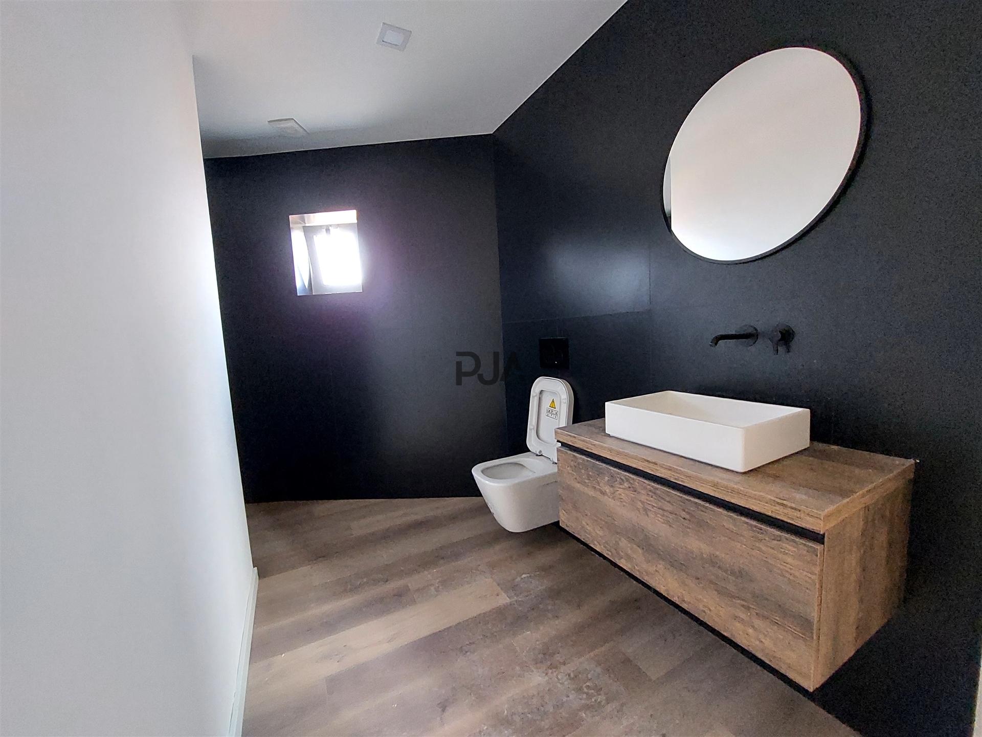 Apartamento T1 com Terraço em Tondela