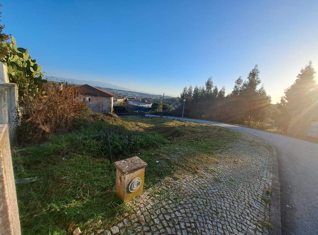 Lote de terreno para construção em Cubos, Mangualde