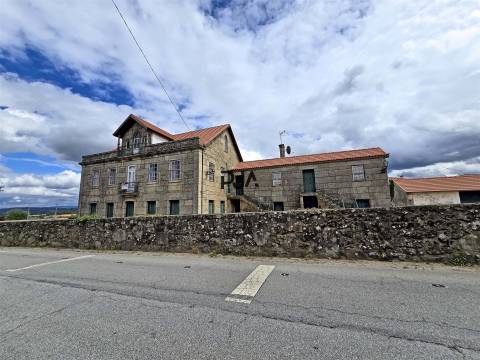 Moradia Senhorial em Penalva do Castelo