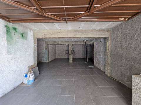 Apartamento T4 em Viso, Viseu