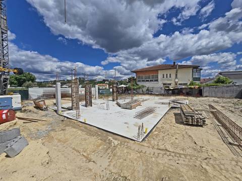 Moradia T4 em Povoa de Abravese , Viseu