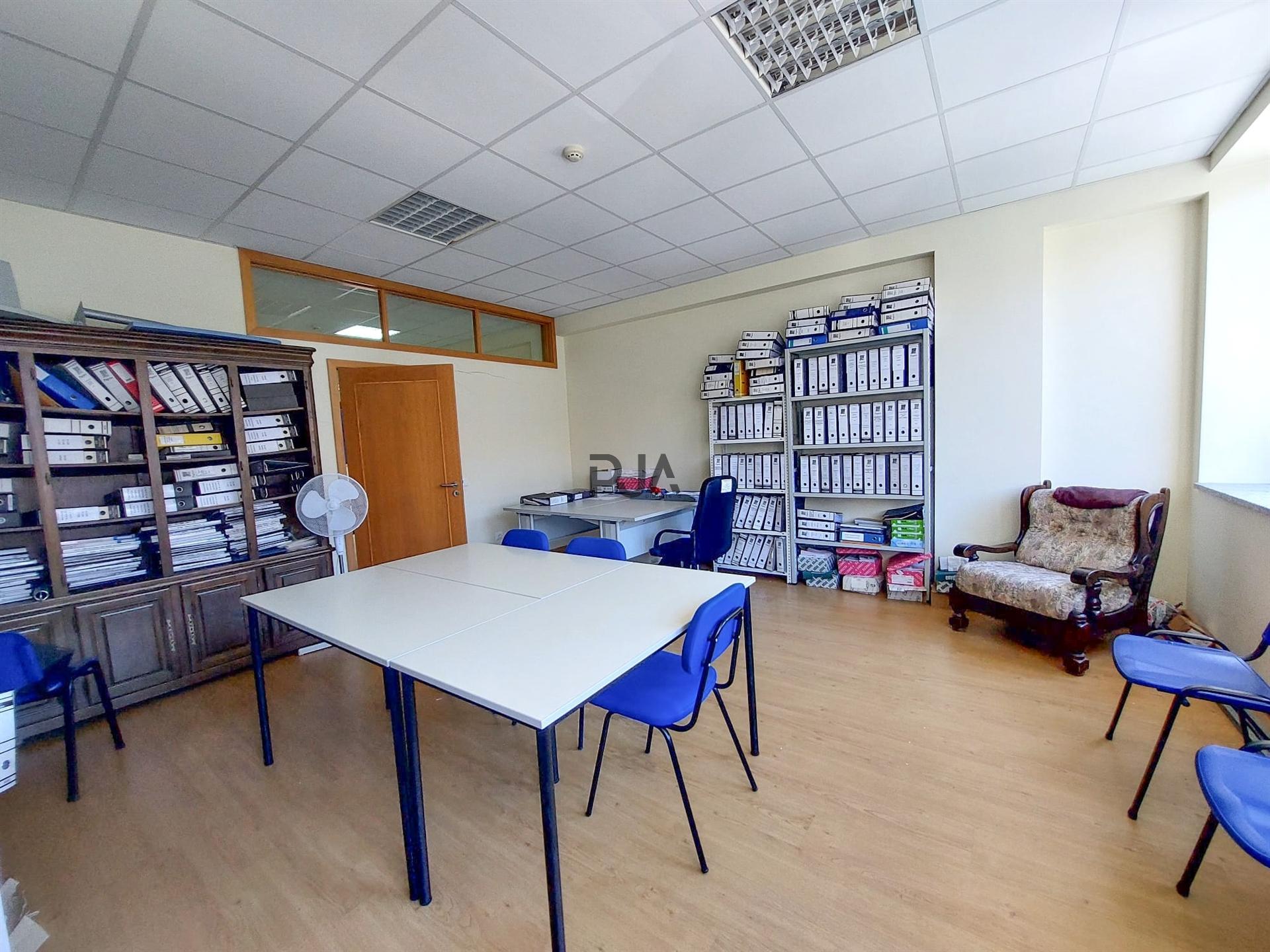 Espaços de Coworking para arrendamento em Nelas