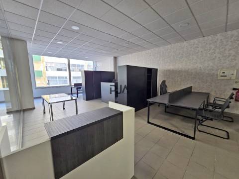 Espaços de Coworking para arrendamento  em Viseu