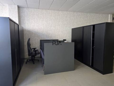 Espaços de Coworking para arrendamento  em Viseu