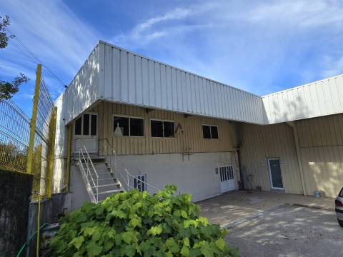Espaço de escritório para arrendar em Fagilde, Mangualde