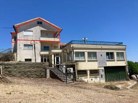 Apartamento T3 em Pedronhe, Tondela
