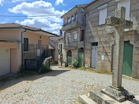 Moradia T4 em Tibalde, Mangualde