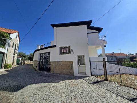 Moradia T5 em Seixas, Oliveira do Hospital