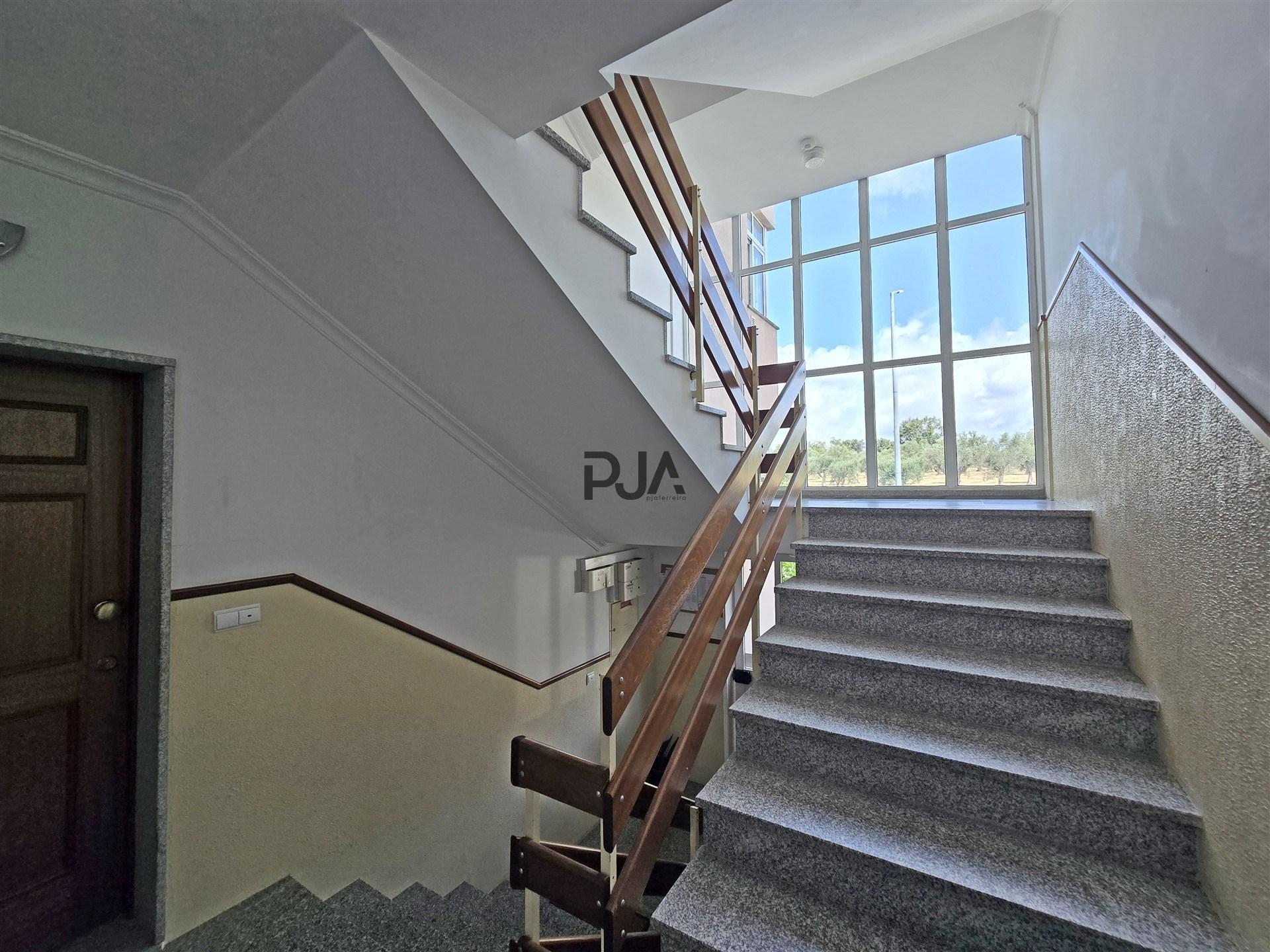 Apartamento T3 com Garagem em Mangualde