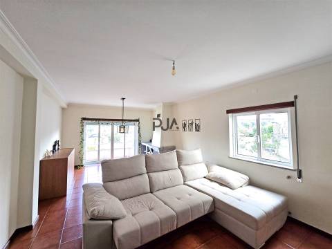 Apartamento T3 com Garagem em Mangualde