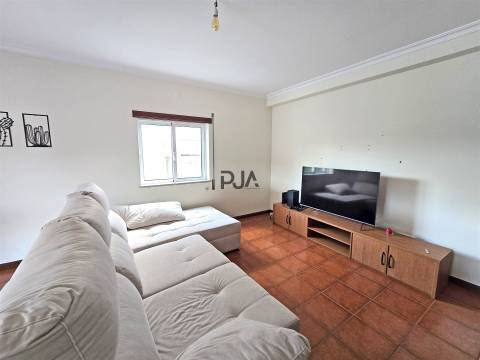 Apartamento T3 com Garagem em Mangualde