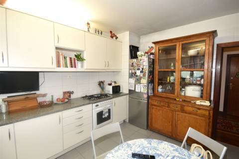 T4 1ª linha de mar em matosinhos
