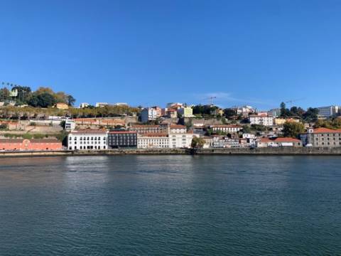 T3 c/ vista mar e varanda