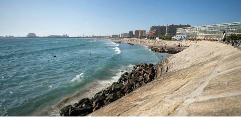 T4 novo c/  2 terraços em matosinhos sul