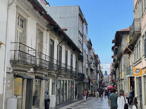 Moradia T3 c/ jardim no Bairro António Aroso - Porto