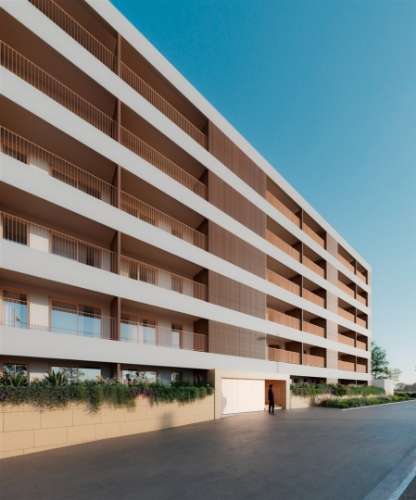 T1 em construção | Varanda | Garagem no Porto